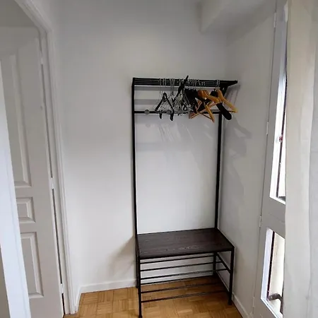 Apartamento Vue Jardin, Metro 14, Rer C, Proche Paris & Orly